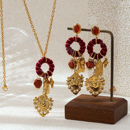 Ensemble collier et pendentif cœur en acier inoxydable imperméable, cercle en velours, couleur or et pierre naturelle