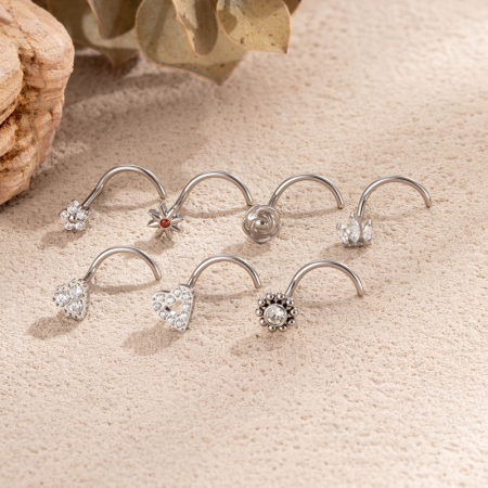 Piercing de nez pour femme en alliage de titane doré avec zircon et motif floral délicat (1 pièce). 2