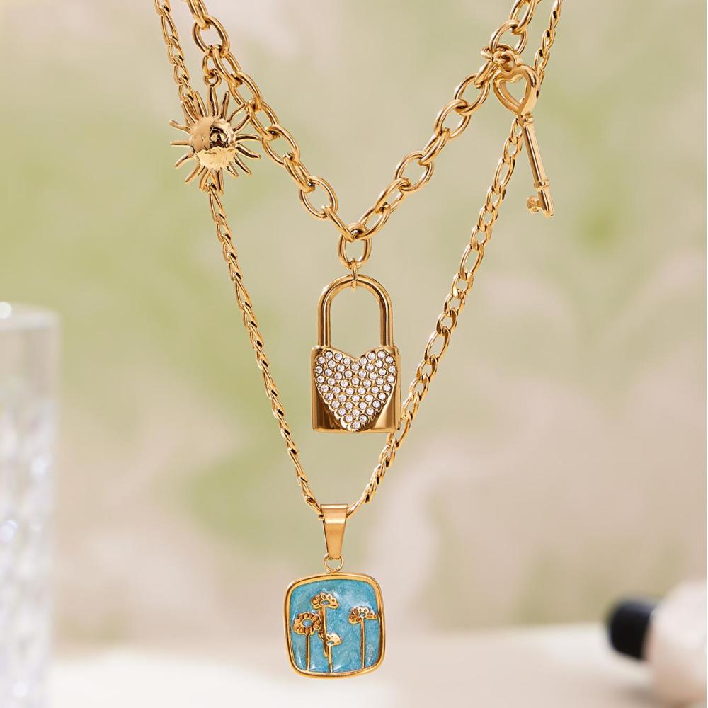 Collier Pendentif Femme En Acier Inoxydable Doré, Orné D'Une Fleur Exquise (1 Pièce) Image3