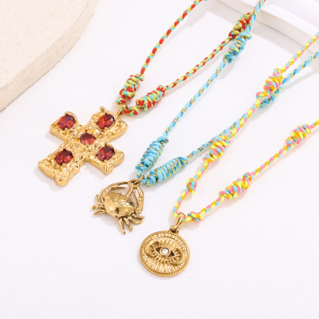 Collier tressé pour femme, en acier inoxydable imperméable, orné d'une croix (1 pièce) 2