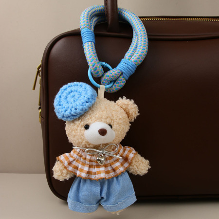 1 breloque de sac pour femme, faite à la main, représentant un adorable petit ourson en peluche