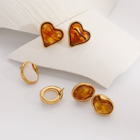 1 paire de boucles d'oreilles puces pour femme, motif cœur, en acier inoxydable étanche, collection Simple Series Daily Heart Circle.