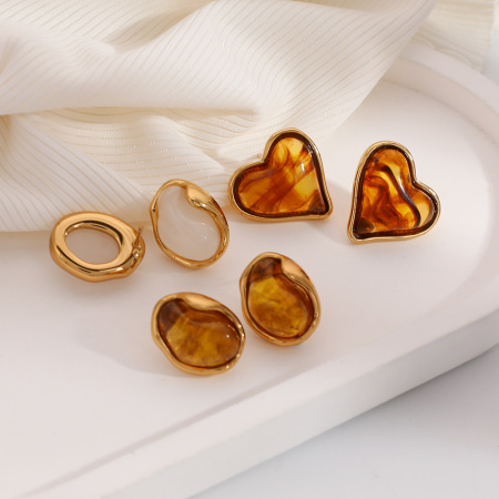 1 paire de boucles d'oreilles puces pour femme, motif cœur, en acier inoxydable étanche, collection Simple Series Daily Heart Circle. 2