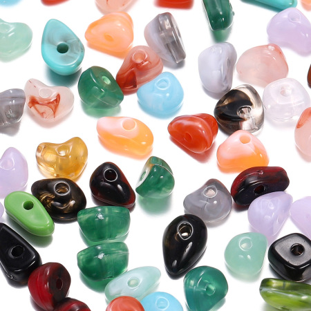 1 sachet de perles acryliques classiques de forme irrégulière