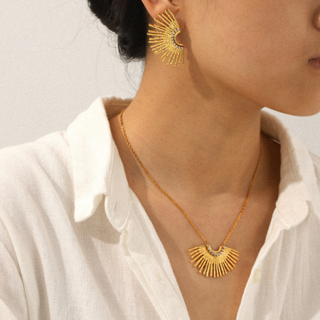 Ensemble collier et collier en acier inoxydable imperméable couleur or, forme ailes