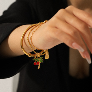 Bracelet Jonc Étanche En Acier Inoxydable Couleur Or, Motif Cerise (1 Pièce) h5 Image3