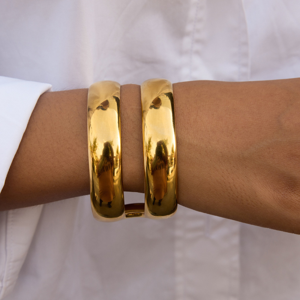 Bracelet Classique Pour Femme, En Acier Inoxydable Uni, Étanche, Couleur Or (1 Pièce) Image3