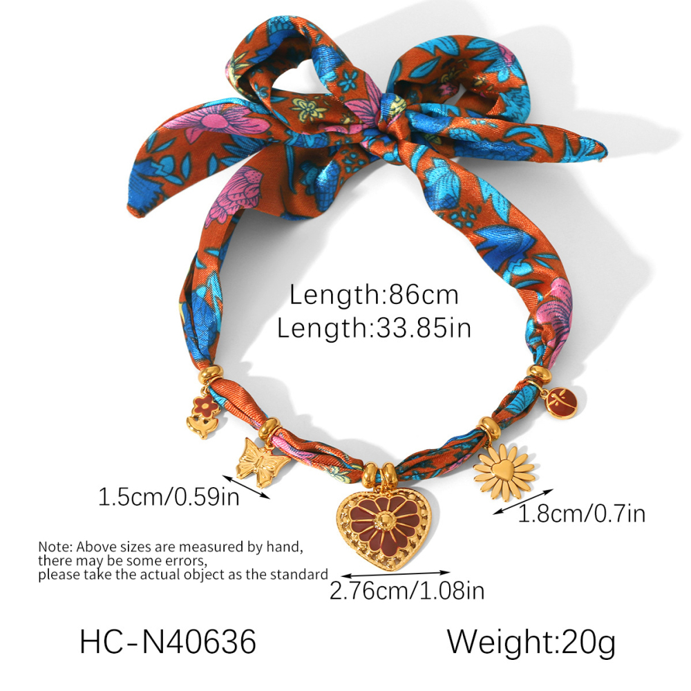 Ensemble De Colliers En Tissu Couleur Or Avec Cœur En Émail Image2