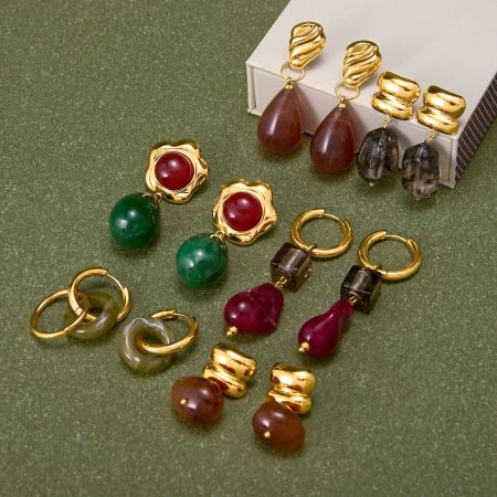 1 paire de boucles d'oreilles pendantes vintage en acier inoxydable, imperméables, couleur or, en acrylique pour femme.