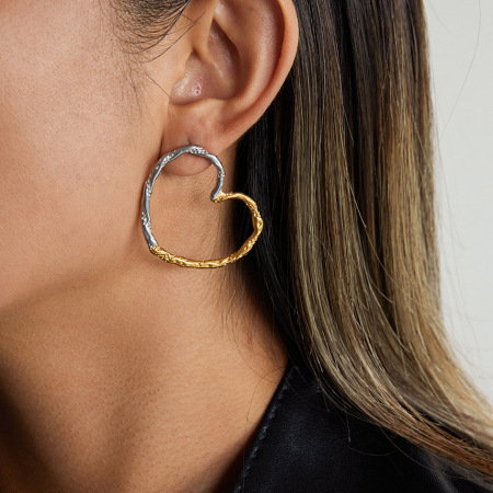 Boucles d'oreilles puces pour femme, en acier inoxydable étanche, couleur or et argent, en forme de cœur (1 paire).