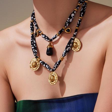 Collier pendentif rond personnalisable en acier inoxydable étanche couleur or pour femme (1 pièce)