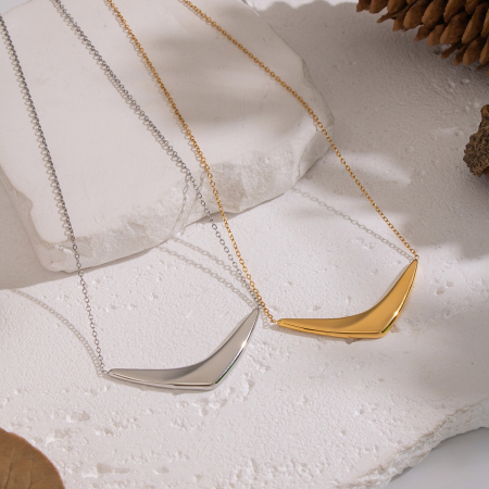 Collier pendentif en acier inoxydable de forme irrégulière, étanche, couleur or