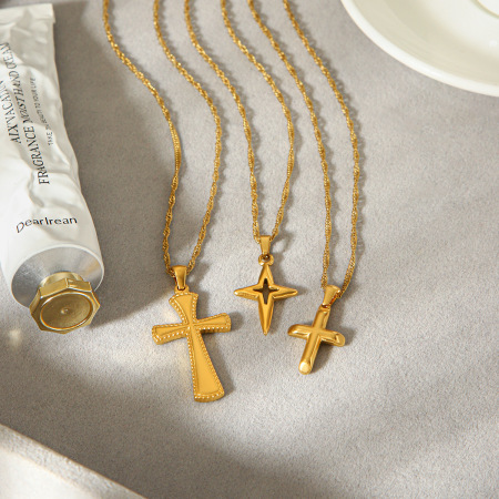 Collier pendentif croix quotidienne en acier inoxydable étanche couleur or (1 pièce)