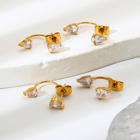 1 paire de boucles d'oreilles puces élégantes et luxueuses en forme de goutte, en acier inoxydable étanche couleur or avec zircon.