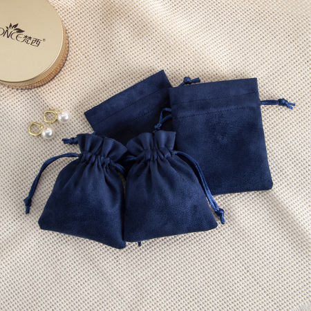 Pochette à bijoux en velours suédé avec cordon de serrage (1 pièce)