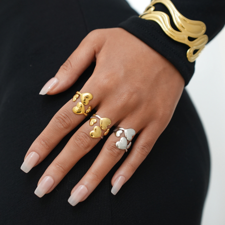Bague minimaliste en forme de cœur, design épuré, en acier inoxydable, couleur or, étanche.