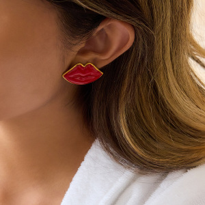 Boucles D'Oreilles Puces Pour Femme, En Acier Inoxydable Doré, En Forme De Lèvres Rouges (1 Paire). h5 Image3