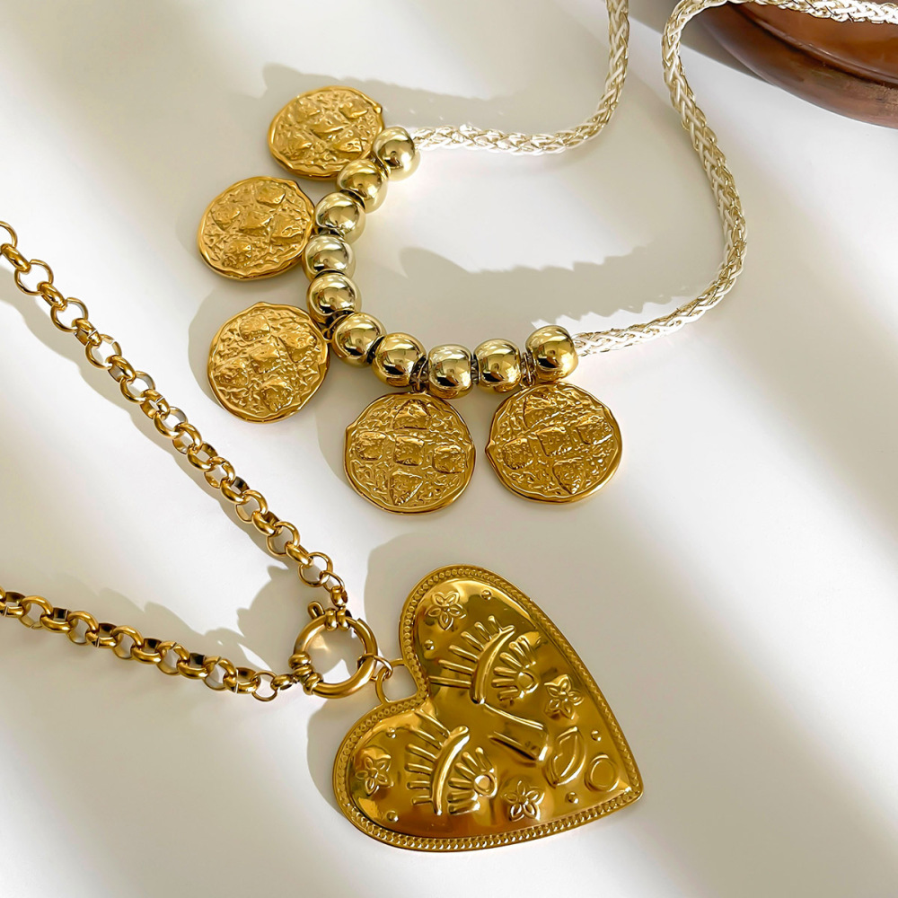 Collier Pendentif Cœur Couleur Or (1 Pièce) Image5