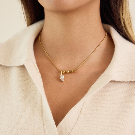 Collier pendentif femme classique torsadé en acier inoxydable étanche couleur or avec zircon (1 pièce)