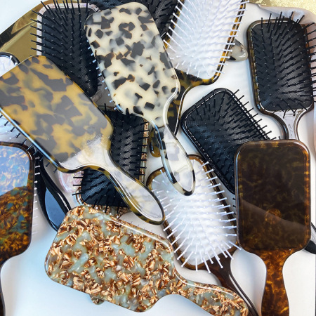 Brosse à cheveux coussin en acétate (1 pièce) 2