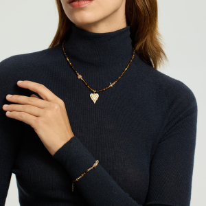 Ensemble De Bijoux Pour Femme Composé D'Un Ensemble De Perles En Forme De Cœur Irrégulières Au Style Rétro, Orné De Pierres Naturelles Et De Pierres Dorées. h5 Image6