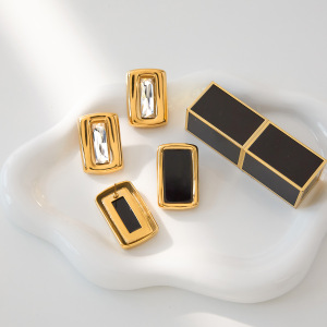 1 Paire De Magnifiques Boucles D'Oreilles Puces Rectangulaires En Acier Inoxydable Étanche Couleur Or Avec Zircon Pour Femme h5 Image4