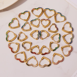 1 Paire De Boucles D'Oreilles Créoles Classiques En Forme De Cœur Avec Zircon, En Acier Inoxydable Étanche, Couleur Or. h5 Image2
