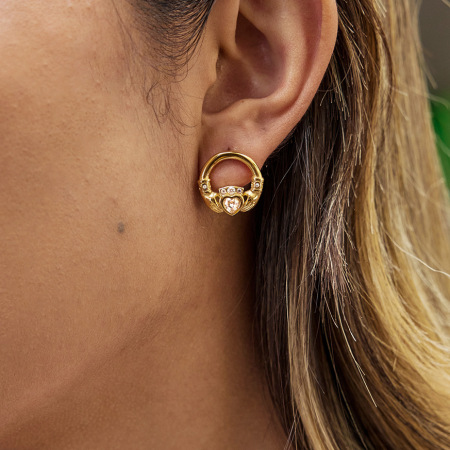 Boucles d'oreilles puces romantiques Main et Cœur en acier inoxydable étanche couleur or avec zircon pour femme (1 paire) 2