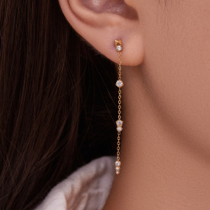 1 Paire De Boucles D'Oreilles Pendantes Pour Femme, En Acier Inoxydable Doré, Imperméables, Ornées De Zircon Et De Pompons Exquis. h5 Image5