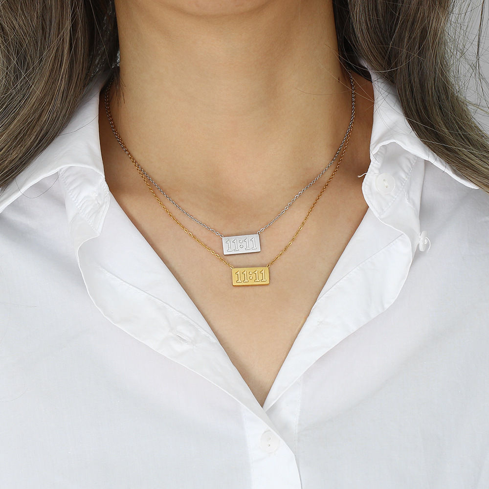 Collier Pendentif Femme Décontracté Numéro 11:11 En Acier Inoxydable Étanche (1 Pièce) Image4
