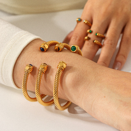 Ensemble de bracelets manchettes en acier inoxydable étanche couleur or avec pierre naturelle