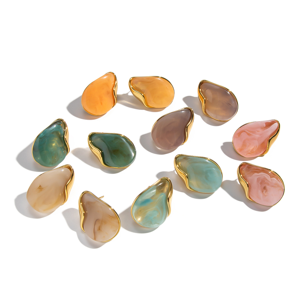 1 Paire De Boucles D'Oreilles À Clous En Résine Dorée Ombrée Image5