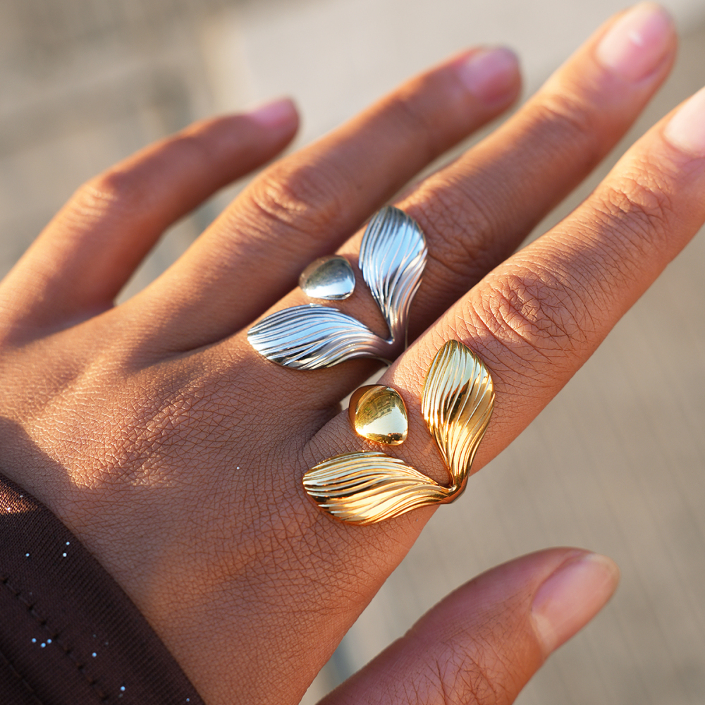 Bague Femme Simple, En Acier Inoxydable, Couleur Or, Motif Feuille Naturelle, Étanche. Image3