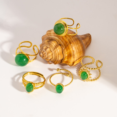Bague pour femme en acier inoxydable, ornée d'une élégante pierre précieuse, en agate verte légère et luxueuse (1 pièce).