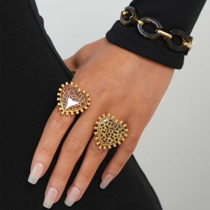 Bague Tendance Rétro En Acier Inoxydable Doré, Imprimé Léopard Et Grand Cœur h5 Image5