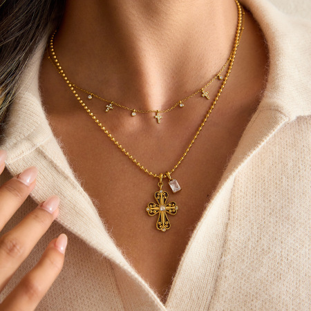 Collier pendentif femme rétro en forme de croix, en acier inoxydable étanche, couleur or et zircon.