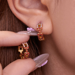 1 Paire De Boucles D'Oreilles Créoles Pour Femme, En Acier Inoxydable Doré, Imperméables, Avec Chaîne Rectangulaire Et Zircon. h5 Image4