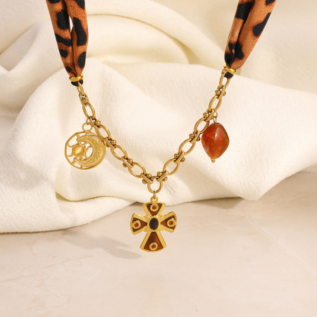 Collier pendentif femme croix lune quotidienne en acier inoxydable étanche (1 pièce) 2