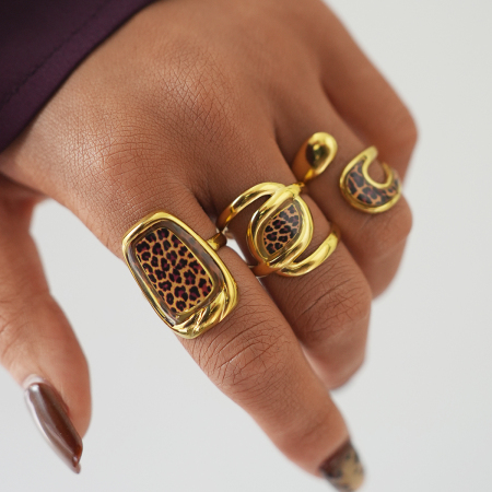 Bague femme rétro de forme irrégulière en acier inoxydable étanche couleur or (1 pièce)