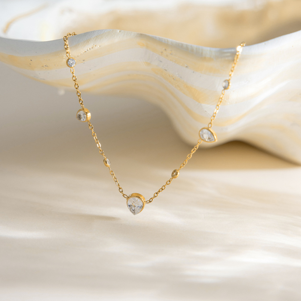 Collier Pendentif Femme En Acier Inoxydable Doré, Orné D'Un Zircon Et D'Une Goutte D'Eau Exquise (1 Pièce) h5Image6