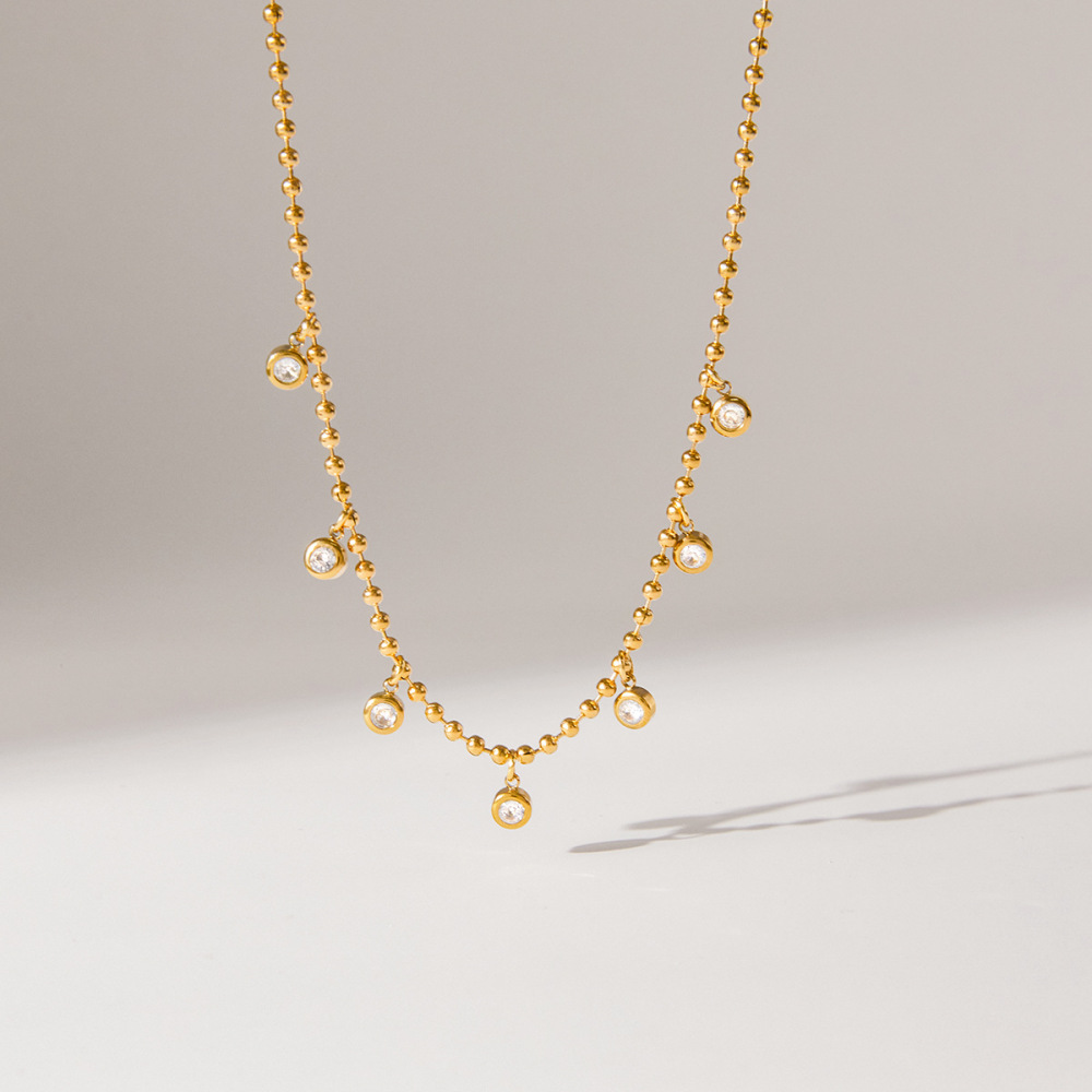 Collier Pendentif Femme Daily Droplet En Acier Inoxydable Étanche Couleur Or Avec Zircon (1 Pièce) Image5