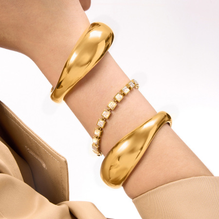 Bracelet manchette pour femme, en acier inoxydable, couleur or, forme irrégulière (1 pièce).