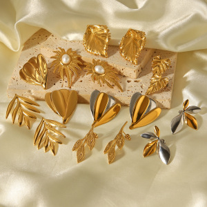 1 Paire De Boucles D'Oreilles À Clous En Acier Inoxydable Doré, Étanches, En Forme De Feuille h5 Image4