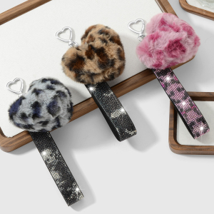 Porte-Clés En Peluche Léopard Rétro En Forme De Cœur (1 Pièce) h5 Image4