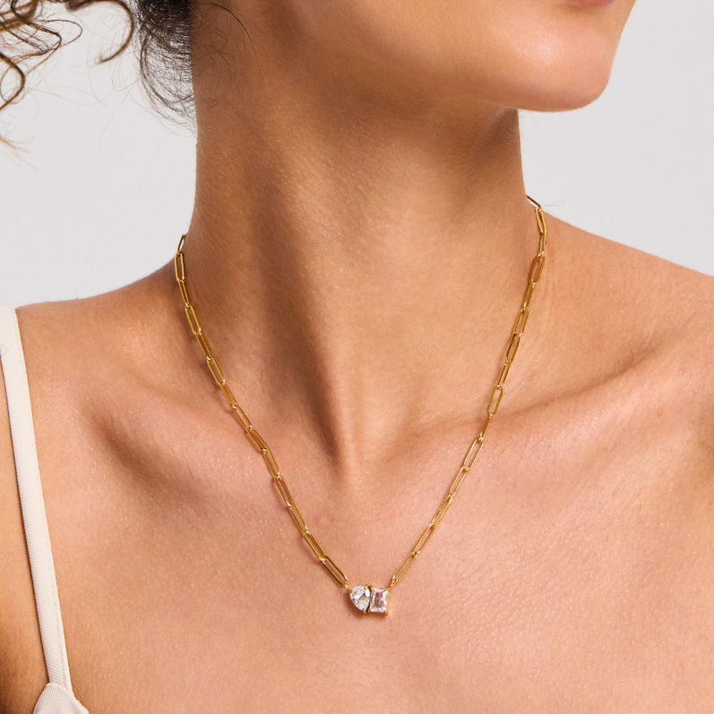 Collier Chaîne Goutte D'Eau Rectangulaire En Acier Inoxydable Étanche Couleur Or Avec Zircon Pour Femme Image4