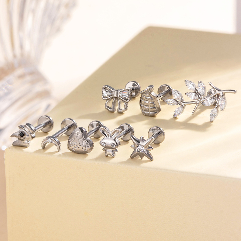 Boucles D'Oreilles Piercing Femme En Alliage De Titane Doré Avec Zircon, Forme Dessin Animé (1 Pièce) h5Image3