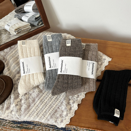 1 paire de bas pour femmes, couleur unie, épais, style basique 2