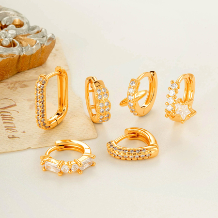Boucles d'oreilles créoles pour femme, couleur cuivre doré, ornées de zircon, en forme d'étoile (1 pièce)