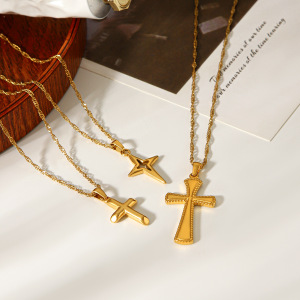 Collier Pendentif Croix Quotidienne En Acier Inoxydable Étanche Couleur Or (1 Pièce) h5 Image4
