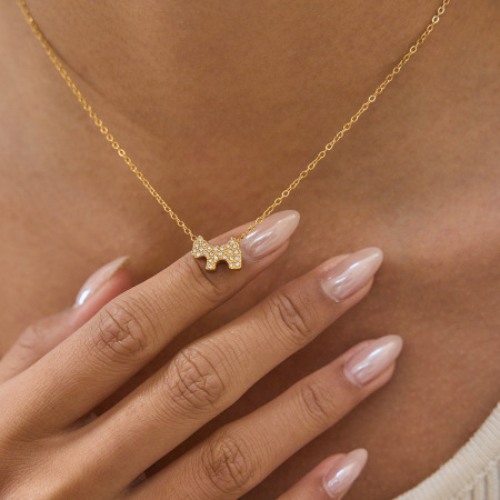 Collier pendentif femme « Chiot mignon » en acier inoxydable étanche couleur or (1 pièce)